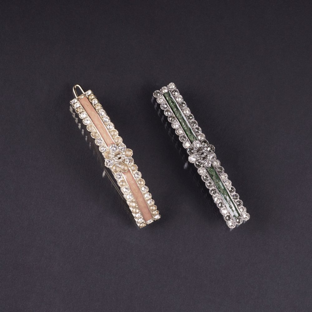 Chanel - A Pair of CC hair Clips A Pair of CC hair Clips