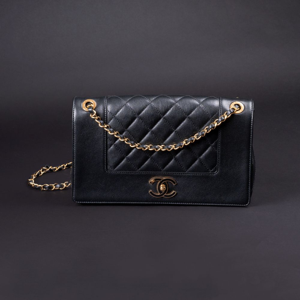 Chanel - Große Classique Full Flap Bag Große Classique Full Flap Bag