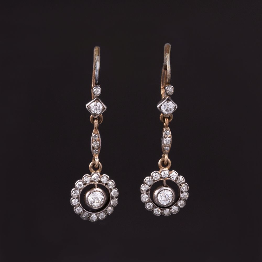 A Pair of Art Nouveau Diamond Earpendants A Pair of Art Nouveau Diamond Earpendants