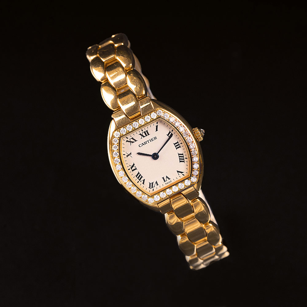 A Lady's Wristwatch 'Tortue'