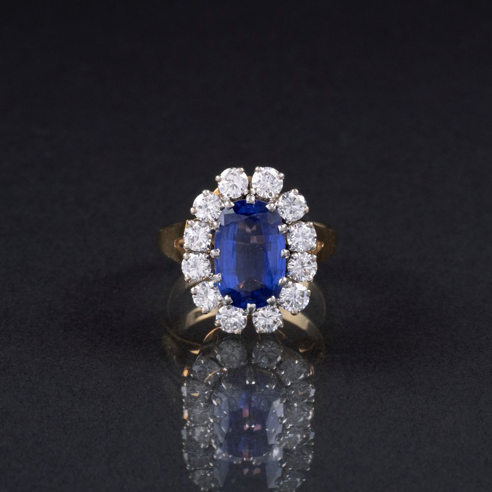 A Tanzanite Diamond Ring