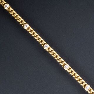 A Curb Chain Bracelet with Diamonds