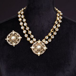 A Two-Row Crystal-Collier with Brooch