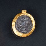 A Gold Pendant with Roman Coin 'Julia Mamaea' - image 1