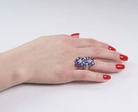 A Cocktailring with Sapphires and Diamonds - image 2
