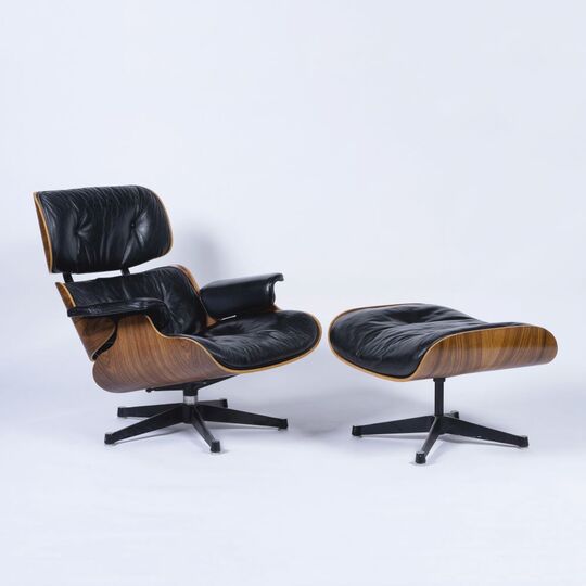 Lounge Chair mit Ottoman