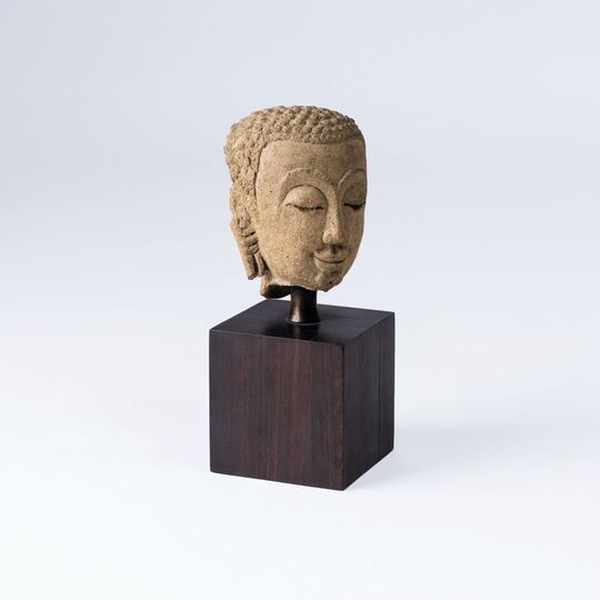Kleiner Kopf eines Buddha