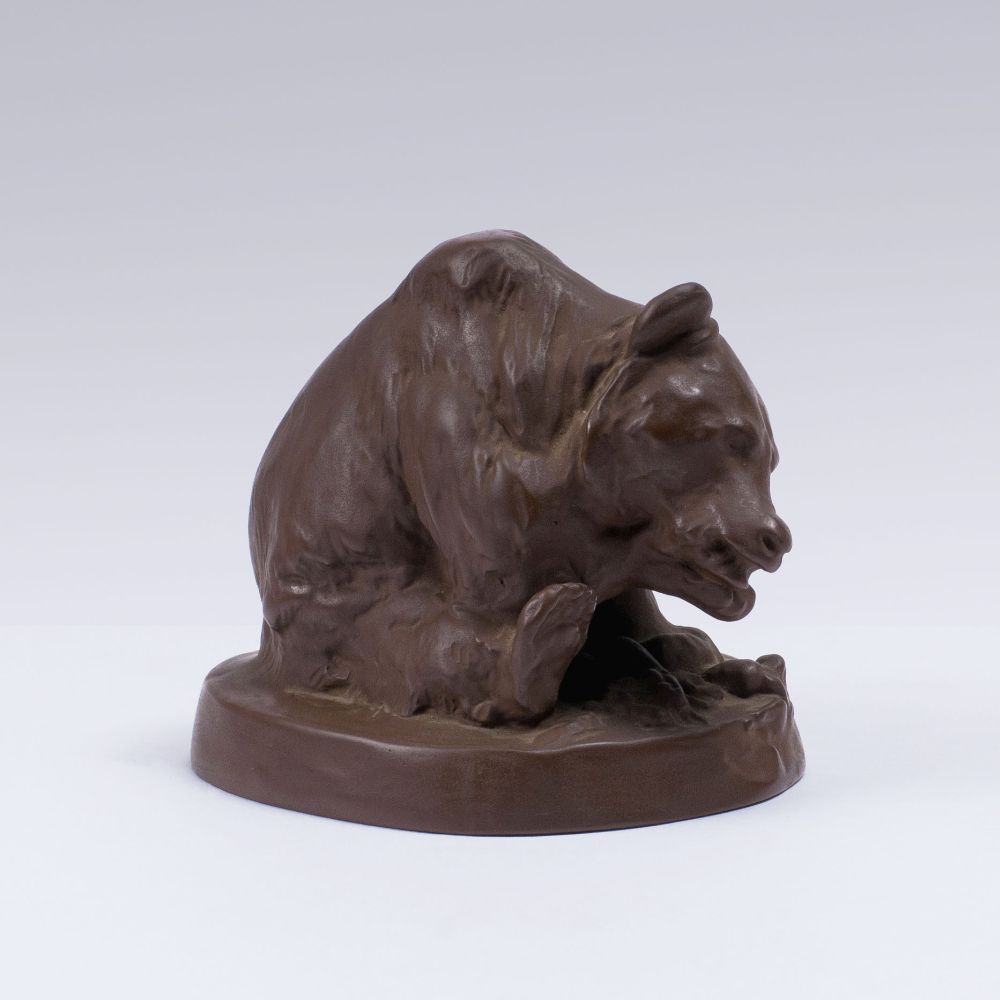August Gaul - A Feeding Bear A Feeding Bear