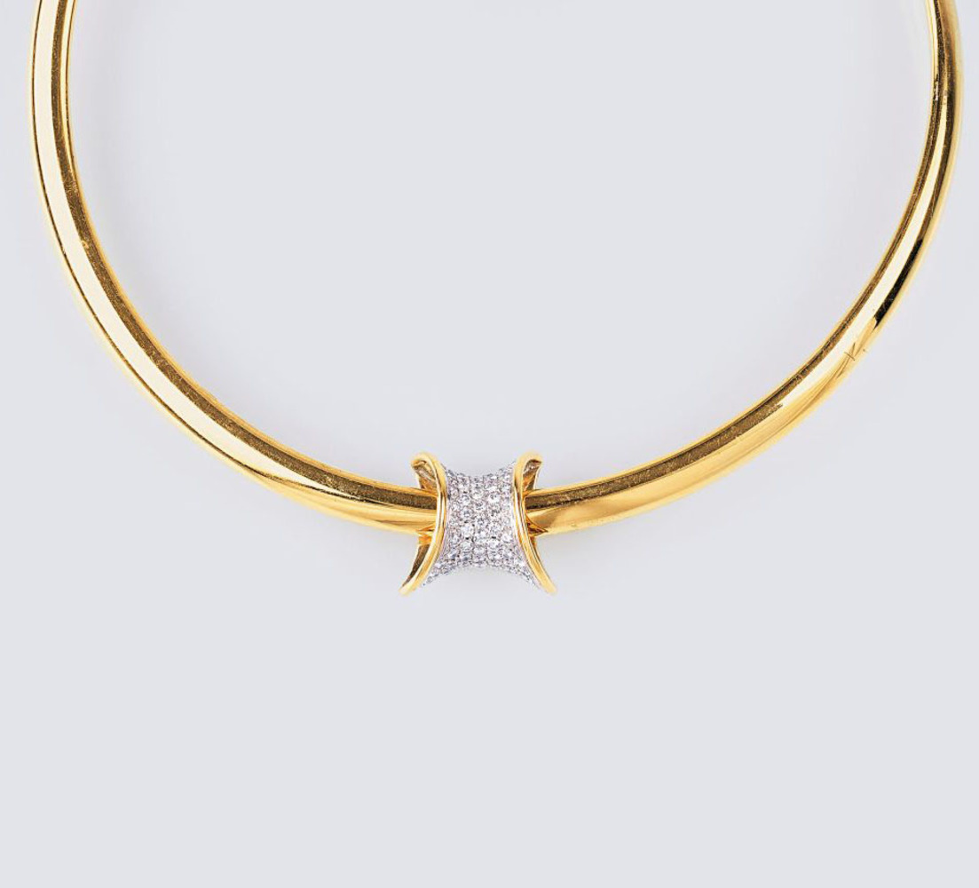 A Gold Necklace with Diamonds
