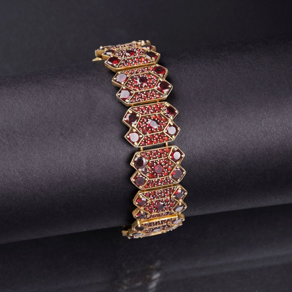 A Garnet Bracelet