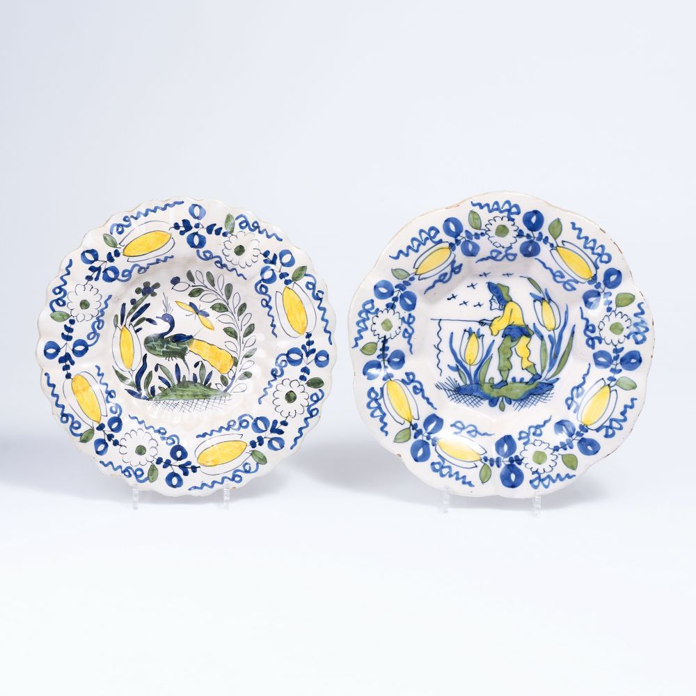 A Pair of Fan-Shaped Faience Plates A Pair of Fan-Shaped Faience Plates