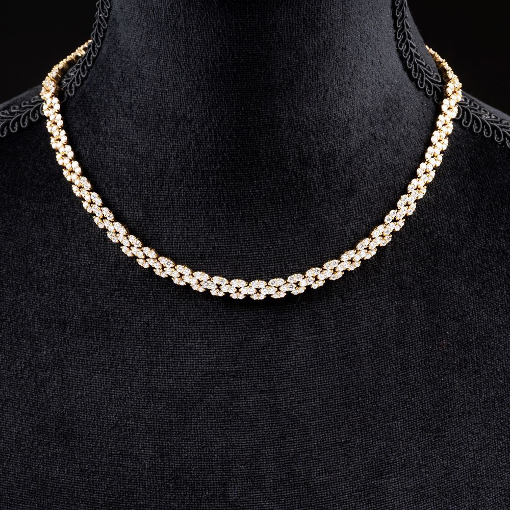 A highcarat Diamond Necklace - image 3