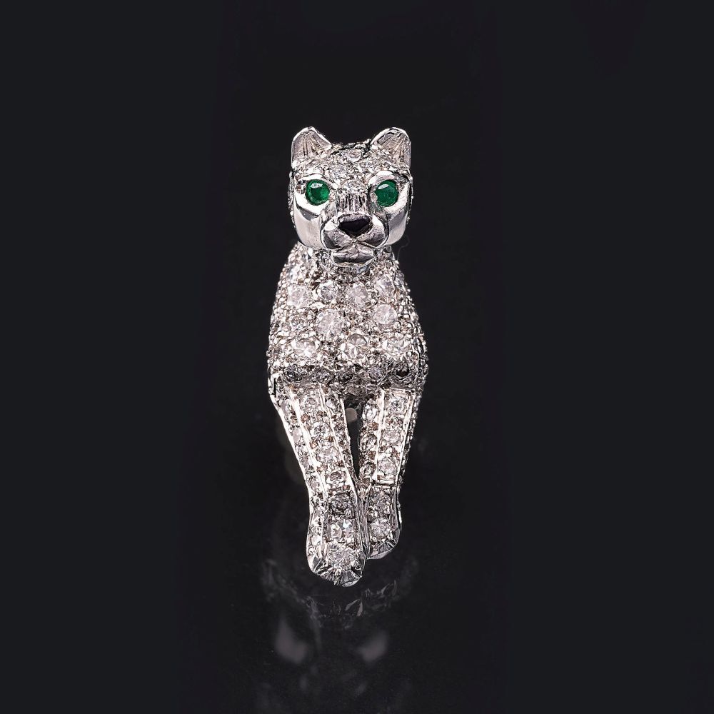 Cartier - A Pin Brooch 'Panthère de Revers' with Diamonds A Pin Brooch 'Panthère de Revers' with Diamonds