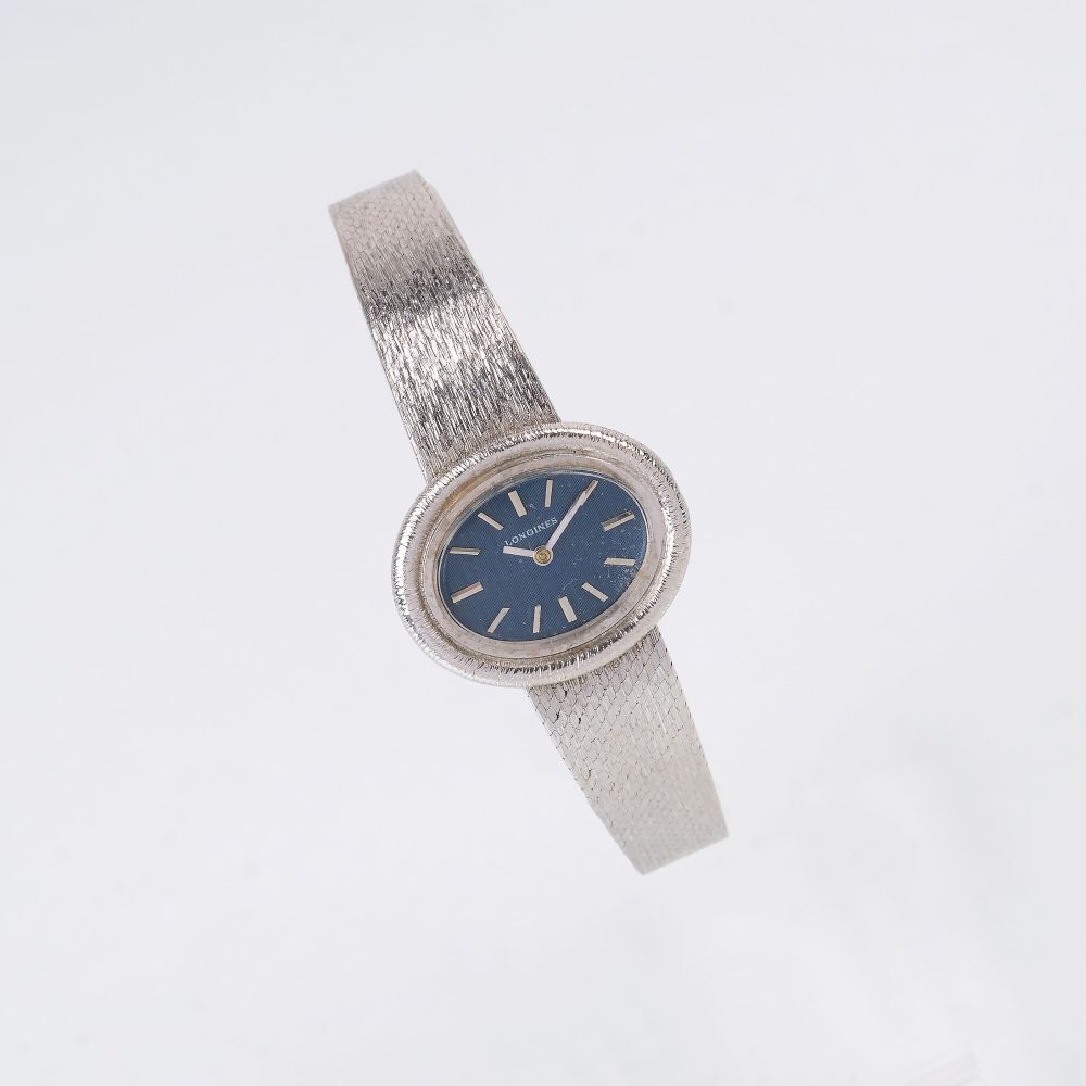 A Ladie's Wristwatch - image 2
