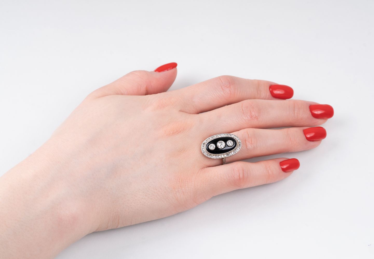 An Art-déco Diamond Onyx Ring - image 3