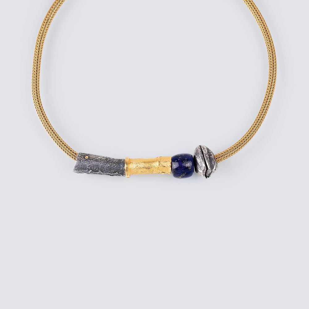 A Design Gold Necklace - image 2