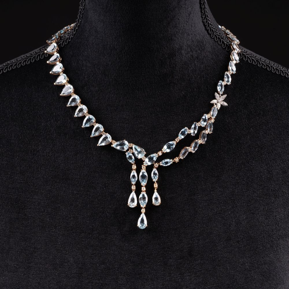 An Aquamarine Diamond Necklace - image 2