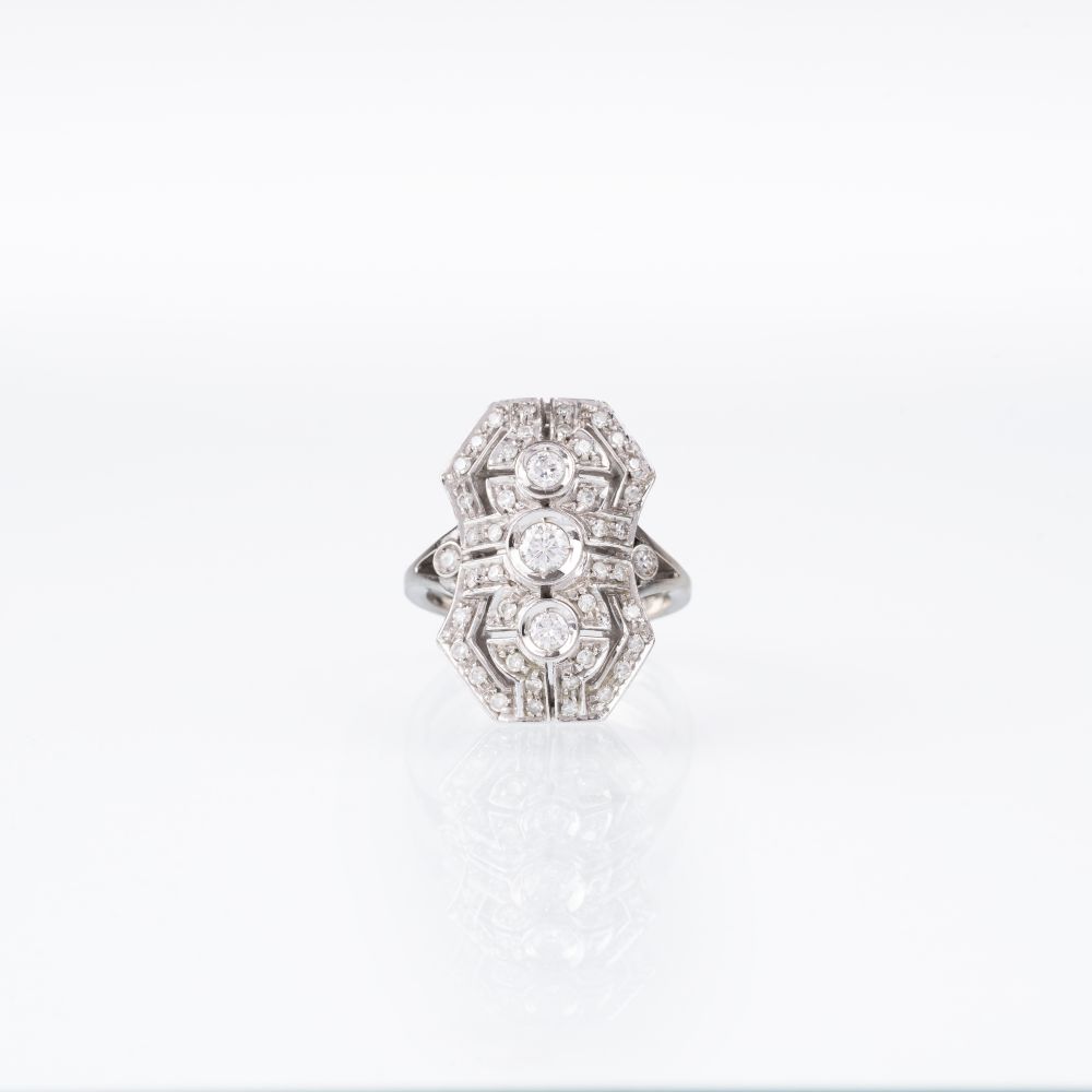 An Art-déco Diamond Ring - image 2