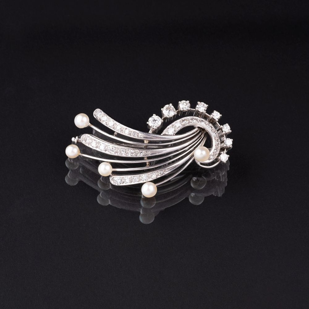 A Daimond Pearl Brooch A Daimond Pearl Brooch