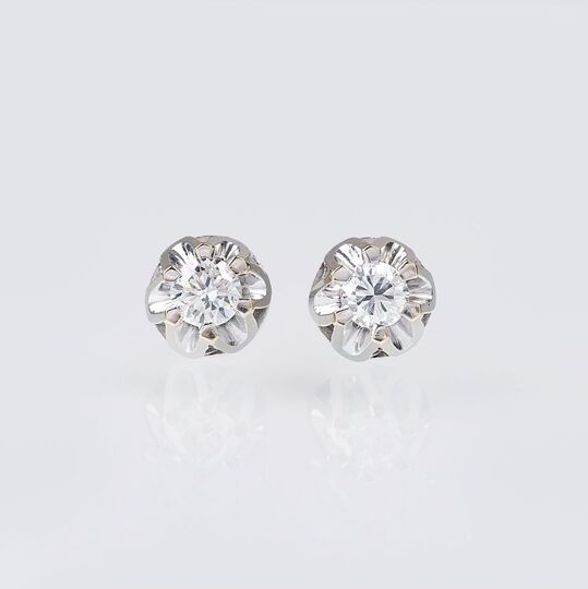 A Pair of Diamond Solitaire Earstuds