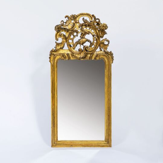 A Rococo-Mirror with Bird-Culmination