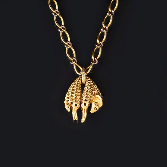 A Gold 'Toison d'Or' Pendant with Necklace