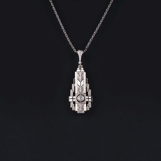 An Art-déco Pendant with Old Cut Diamond