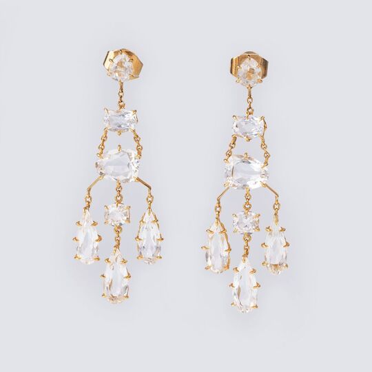 A Pair of Chandelier Earpendants with Rock Crystal