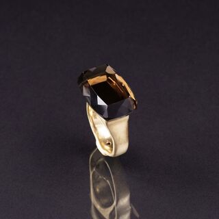 A modern Smoky Quartz Ring with Diamonds