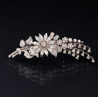 A highcarat Belle Èpoque Diamond Flower Brooch