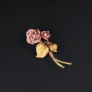 A two-coloured Gold Brooch 'Roses'