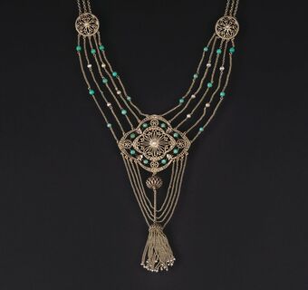 An Art Nouveau Necklace with Filigree Ornaments and Gemstones