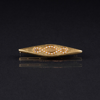 A Gold Brooch with Diamonds