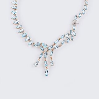 An Aquamarine Diamond Necklace