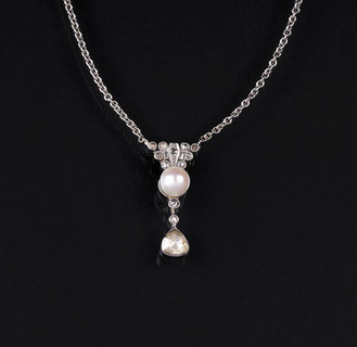 An Art Nouveau Diamond Pendant with Pearl