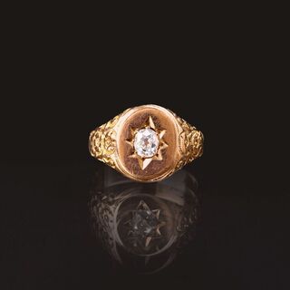 An antique Old Cut Diamond Ring