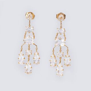 A Pair of Chandelier Earpendants with Rock Crystal
