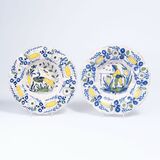A Pair of Fan-Shaped  Faience Plates