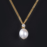 A Pearl Diamond Pendant on Necklace