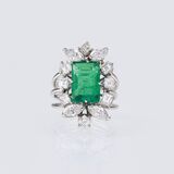 A fine Emerald Diamond Ring - image 1