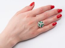 An Emerald Diamond Cocktailring - image 3