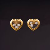 A Pair of Earstuds in Heartshape 'Happy Diamonds' - image 1