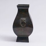 A Bronze Han-Style Fanghu Vessel - image 4