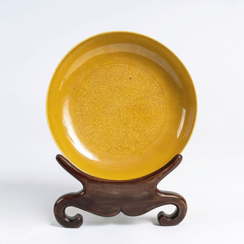A Bowl with Imperial Yellow Glaze - image 2