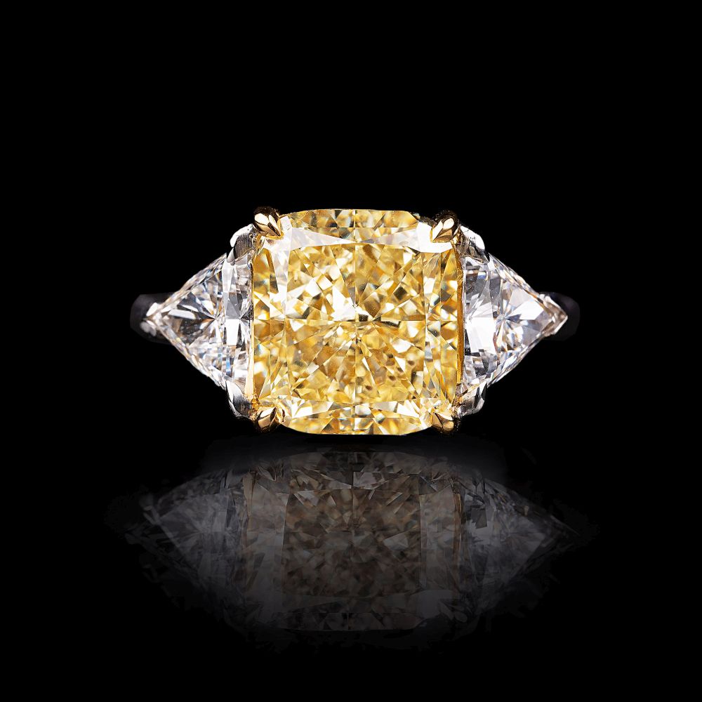 Exzellenter Fancy Diamant-Ring mit River Diamanten - Bild 1