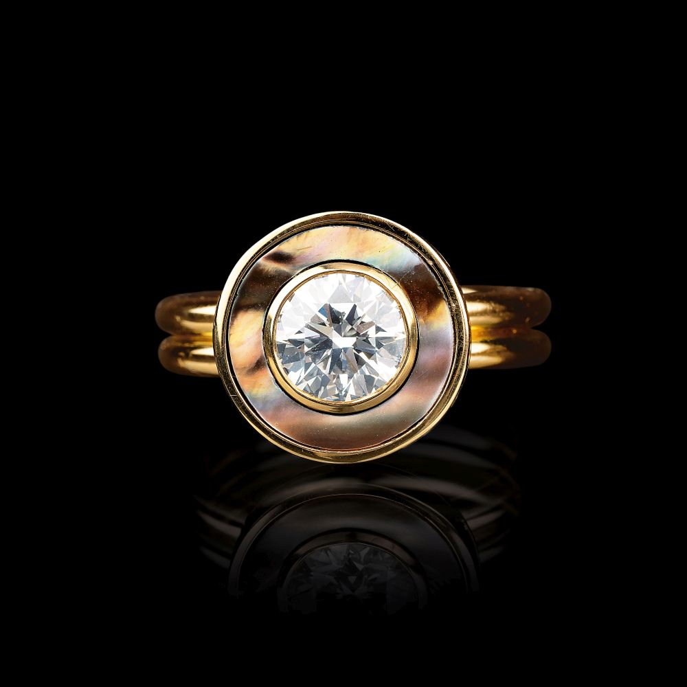 A modern Solitaire Diamond Ring