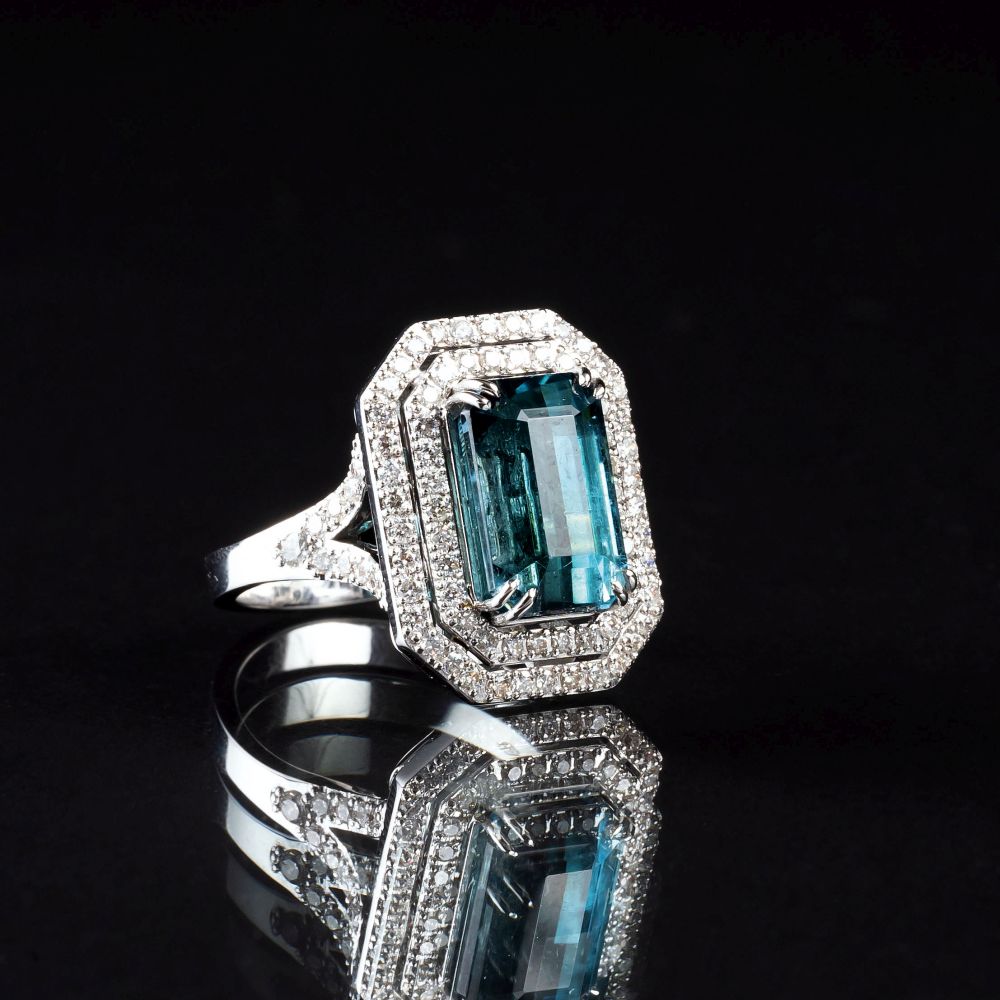 A Tourmaline Diamond Ring - image 2