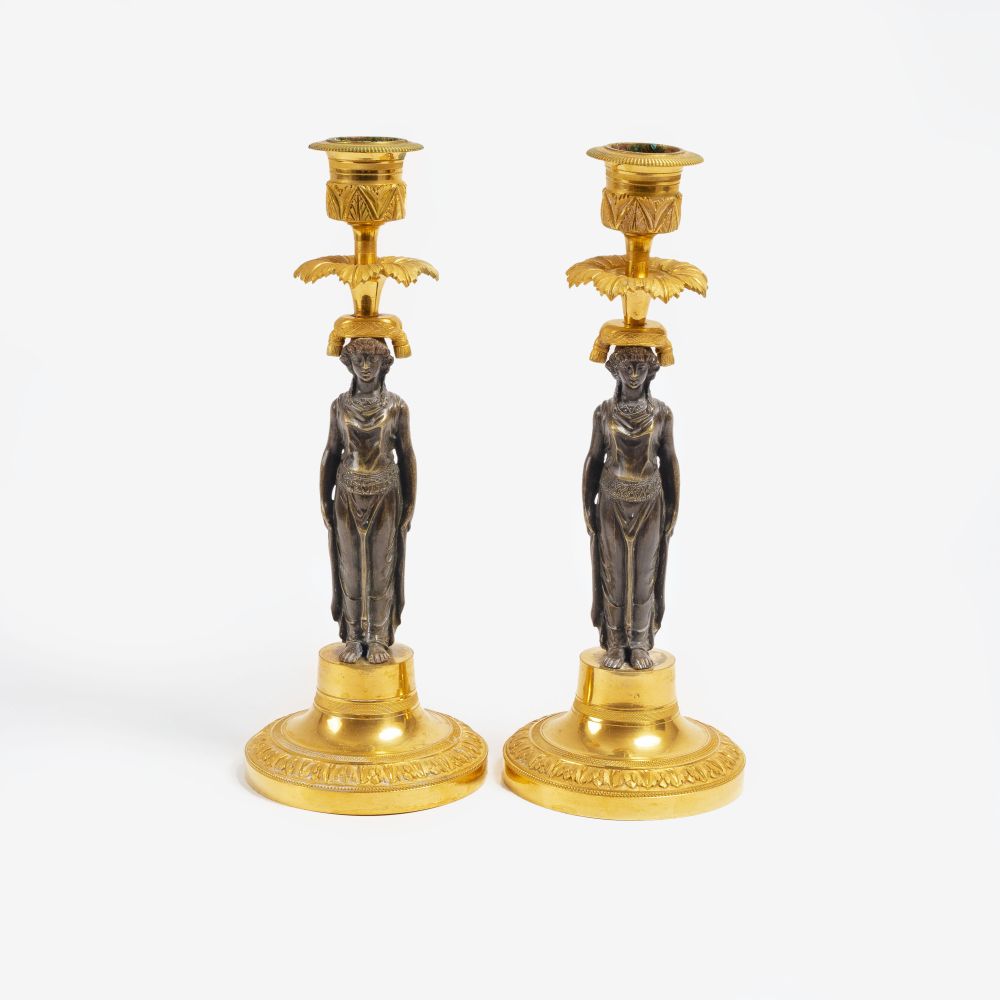 Paar exzellenter Empire-Kerzenleuchter mit Karyatiden in der Art des Claude Galle (1758-1815)
