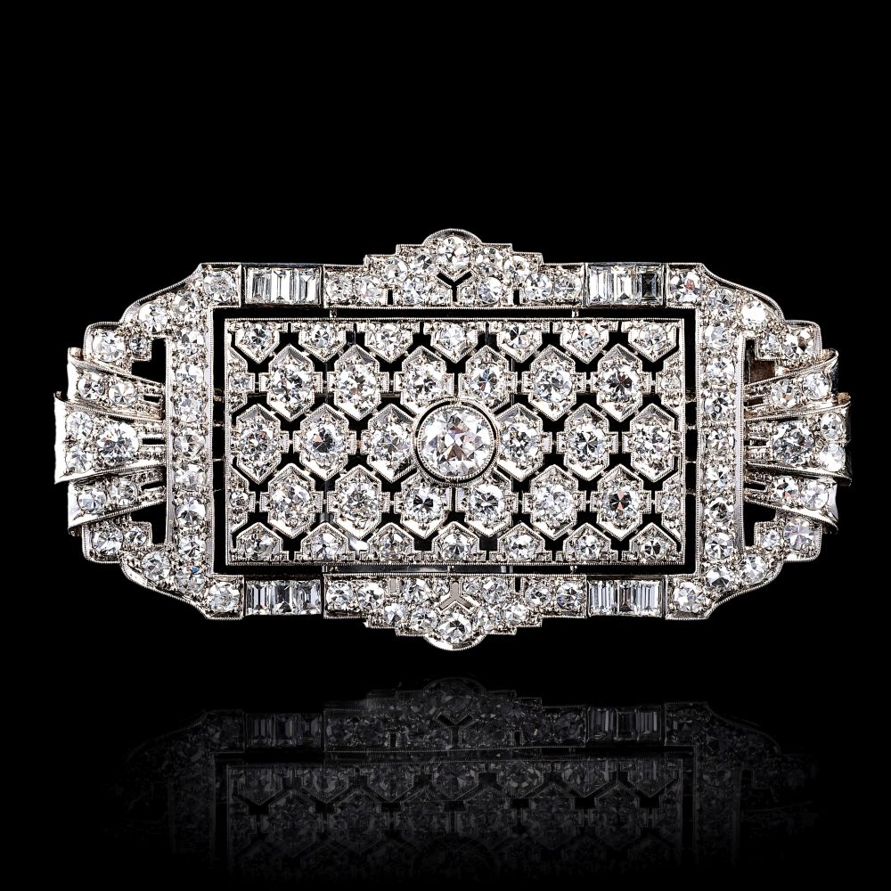 Hochkarätige Brillant-Brosche im Art-déco Stil Hochkarätige Brillant-Brosche im Art-déco Stil