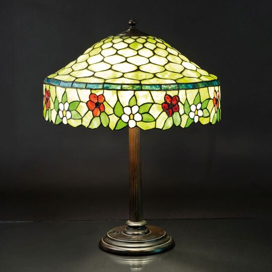 Große Jugendstil-Tischlampe